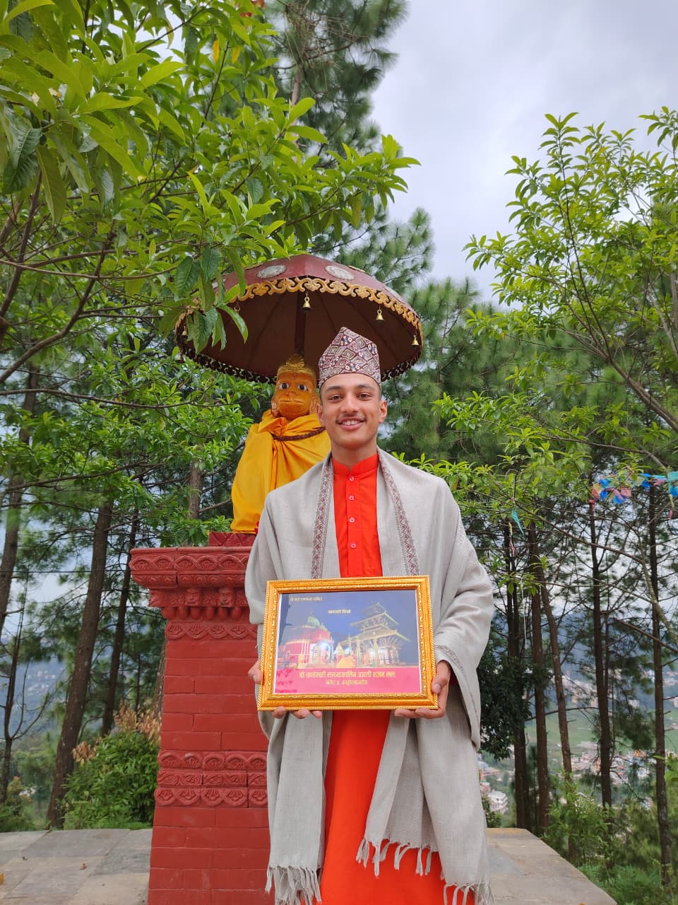 श्री माई चण्डेश्वरी आरती भजनमा उत्कृष्ट नृत्य प्रस्तुत गरेर स्वस्तिक पौडेल प्रशंसा-पत्रद्वारा सम्मानित